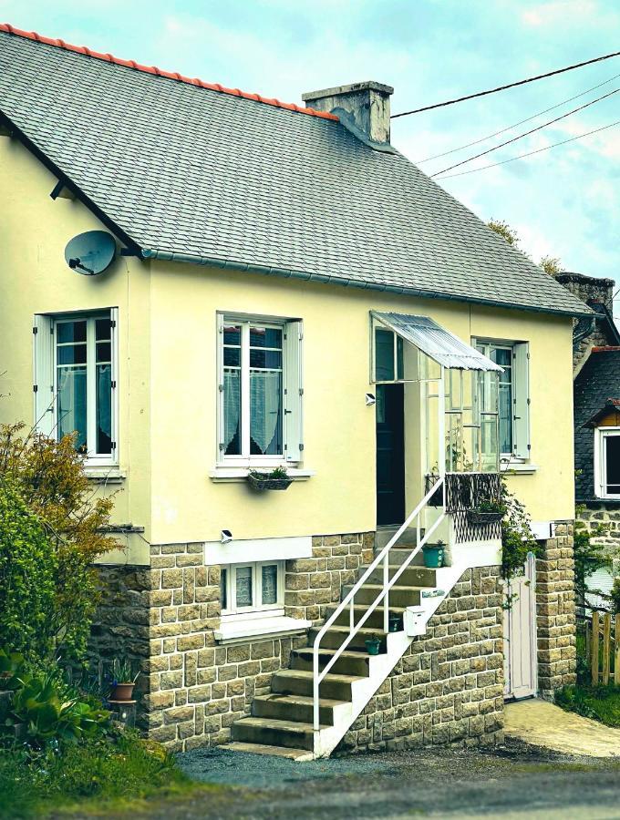 Maison Collinee Rostrenen Zewnętrze zdjęcie